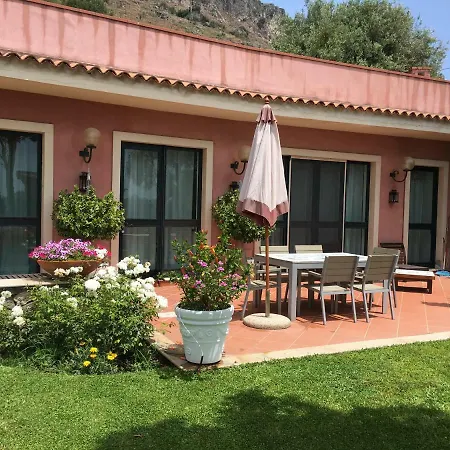 Apartment La Perla Forza d'Agro